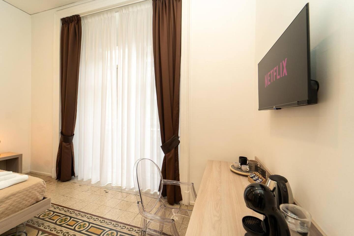 La Piazza Suite Nápoles Exterior foto